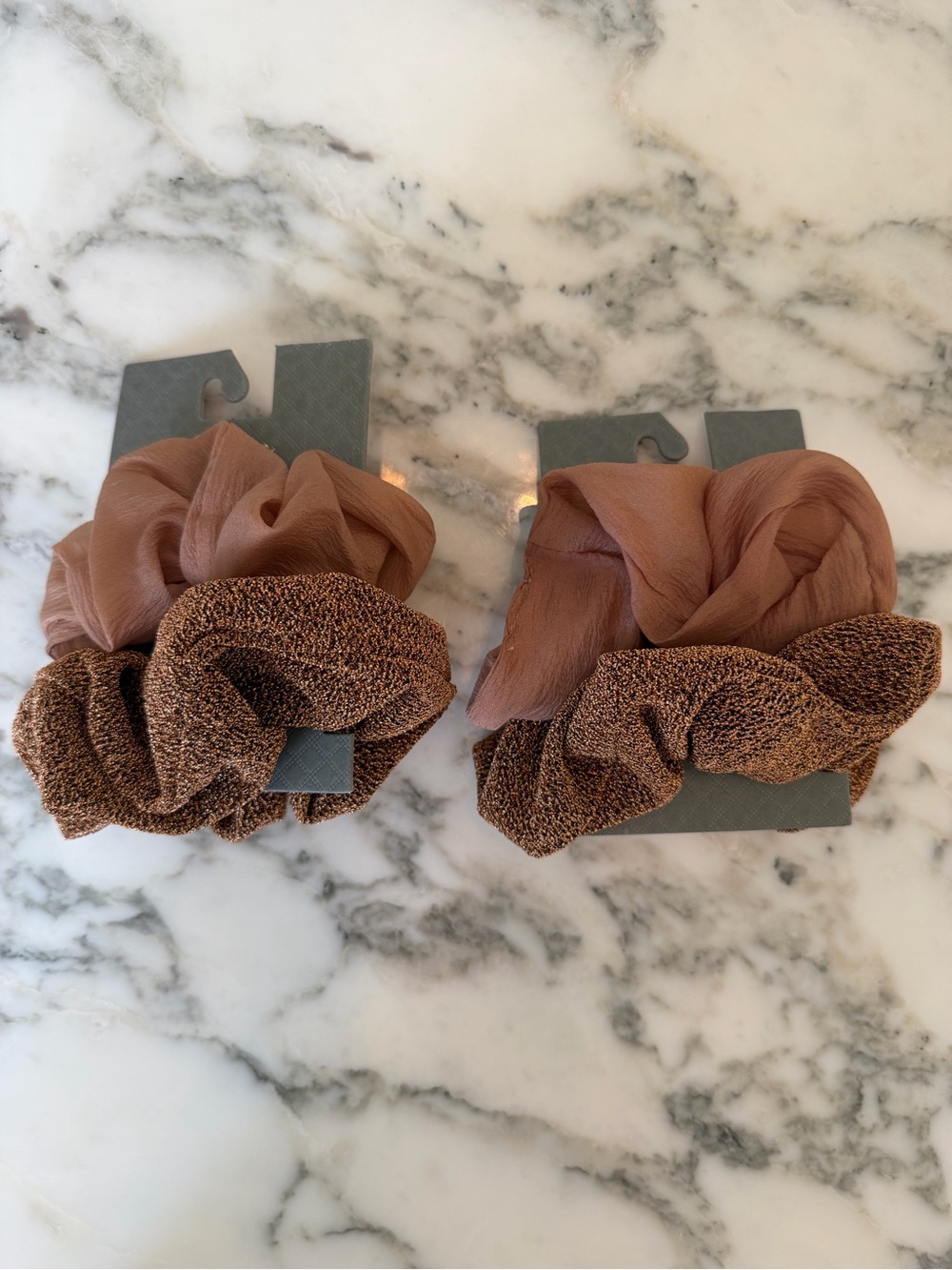 NWT Berry Set of 2 Oversized Scrunchies Brown & Metallic Bronze Hair Ties